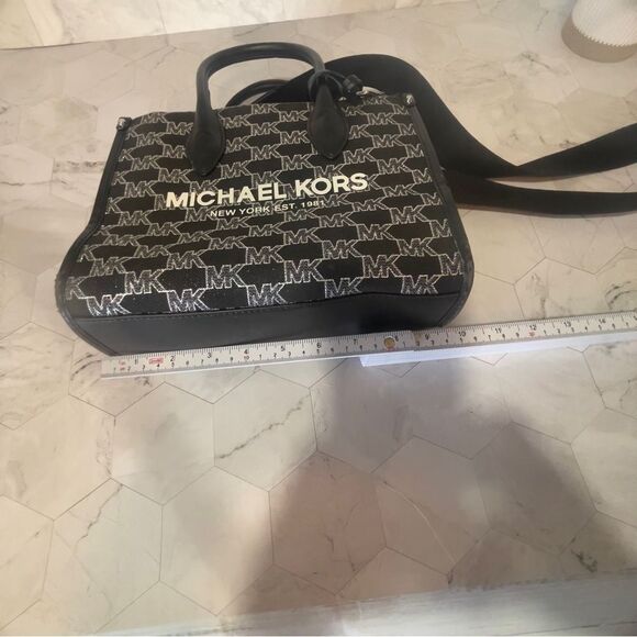 MICHAEL KORS MIRELLA BLACK MULTI METALLIC SM SHOPPER TZ XBODY - Picture 10 of 13